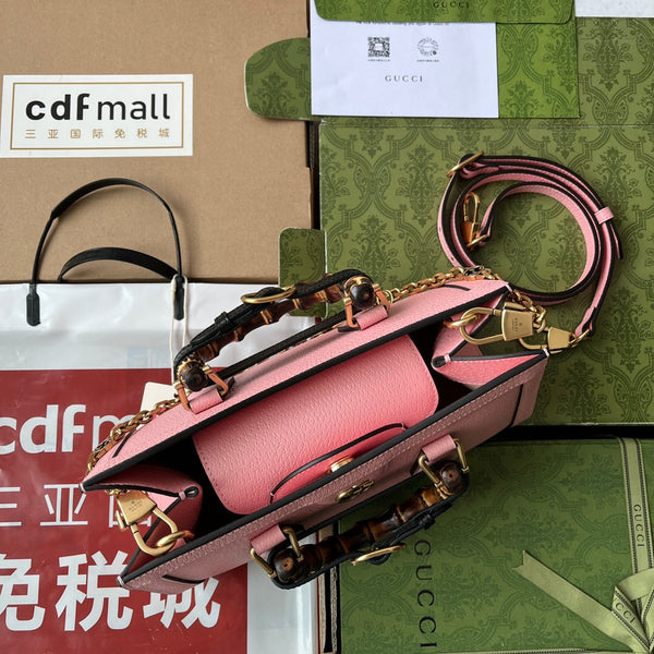 Borsa Gucci Diana Bamboo in pelle di vitello rosa 240100