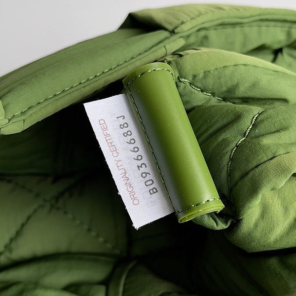 BV CASSETTE 32 BORSA IN POLIAMMIDE VERDE FELCE