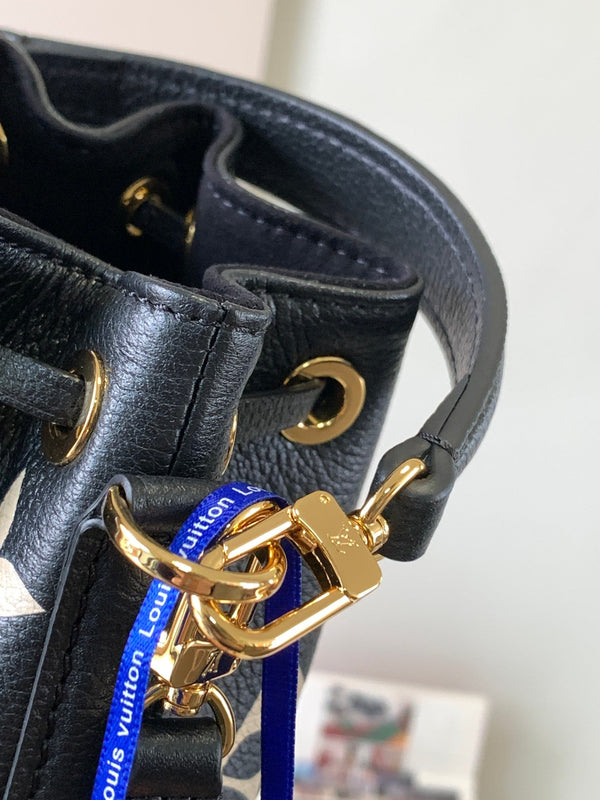 nano noe 13 grey bicolor black monogram gold hardware