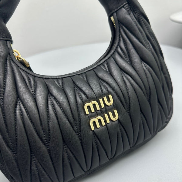 MINI HOBO 20 BAG IN BLACK LAMBSKIN