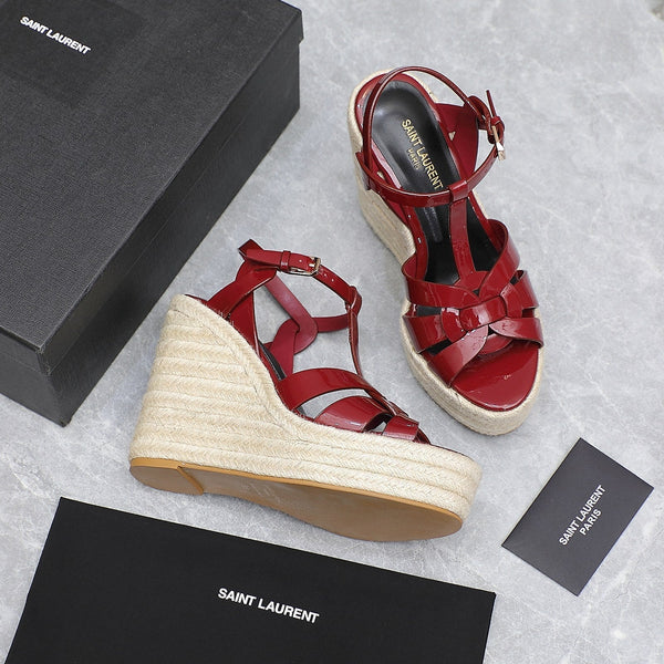 SL TRIBUTE WEDGE SANDALS BERRY POLISHED CALFSKIN