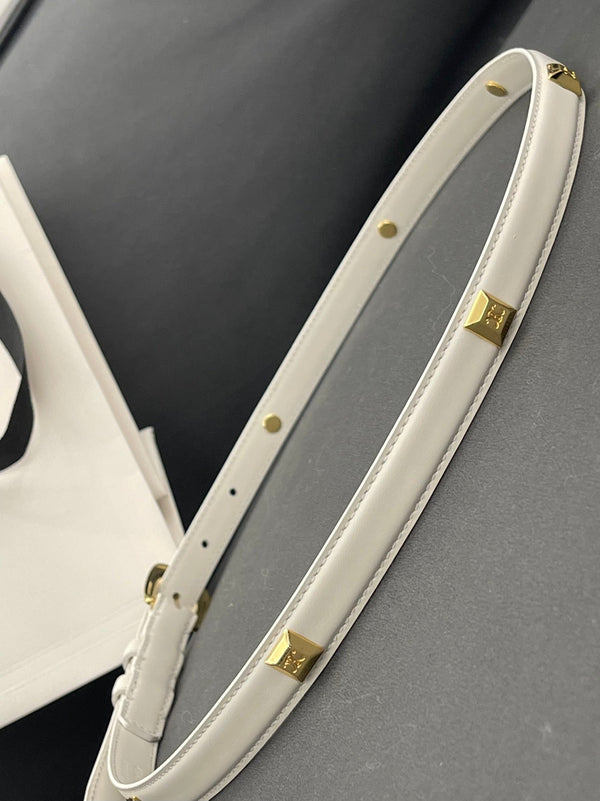 CL SMALL 18 MM TRIOMPHE BELT IN TAURILLON WHITE LEATHER GOLD HARDWARE