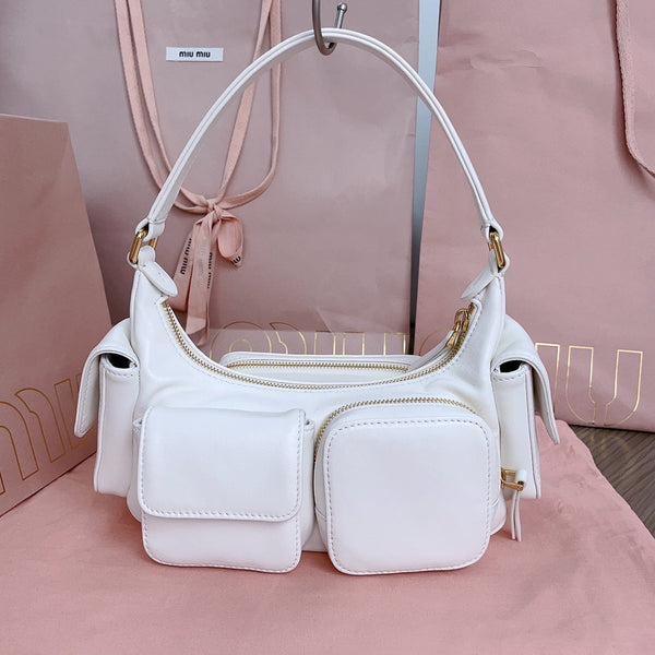 MIU POCKET 21CM SHOULDER BAG WHITE CALFSKIN