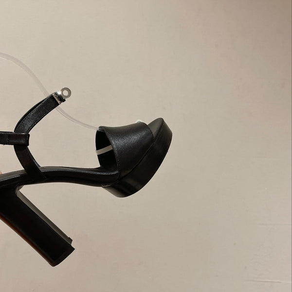 SANDALO GLAM 110 NERO IN PELLE DI AGNELLO