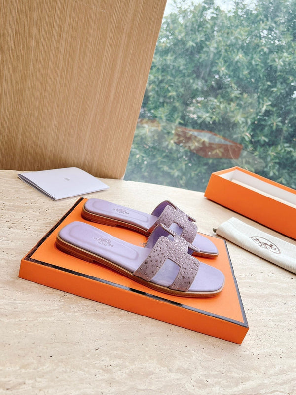 HM 25 Oran Sandal Violet Calfskin Crystal Embellished