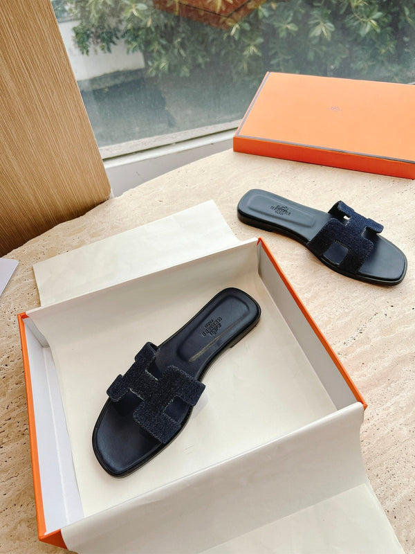 HM 25 Oran Sandal Dark Blue Calfskin Denim