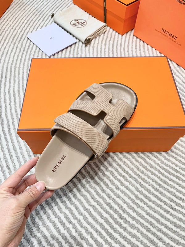 Sandalo HM Cyprus in camoscio beige 963236