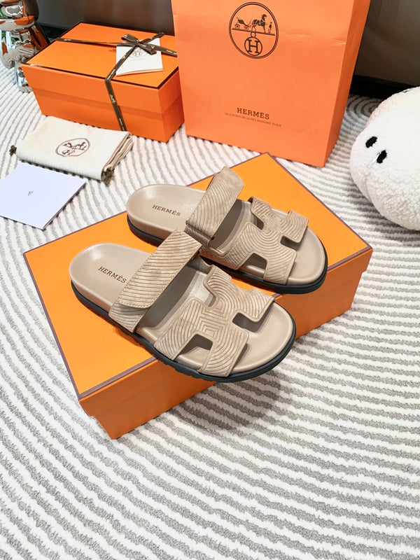 Sandalo HM Cyprus in camoscio beige 963236