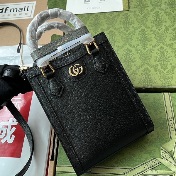 Gucci Diana Bamboo Mini Tote Bag in pelle di agnello nera 240108