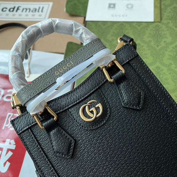 Gucci Diana Bamboo Mini Tote Bag in pelle di agnello nera 240108