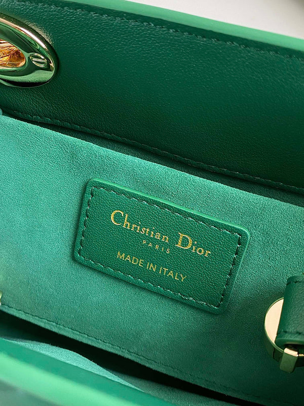 MINI LADY 19 IN PELLE DI AGNELLO VERDE FORESTA