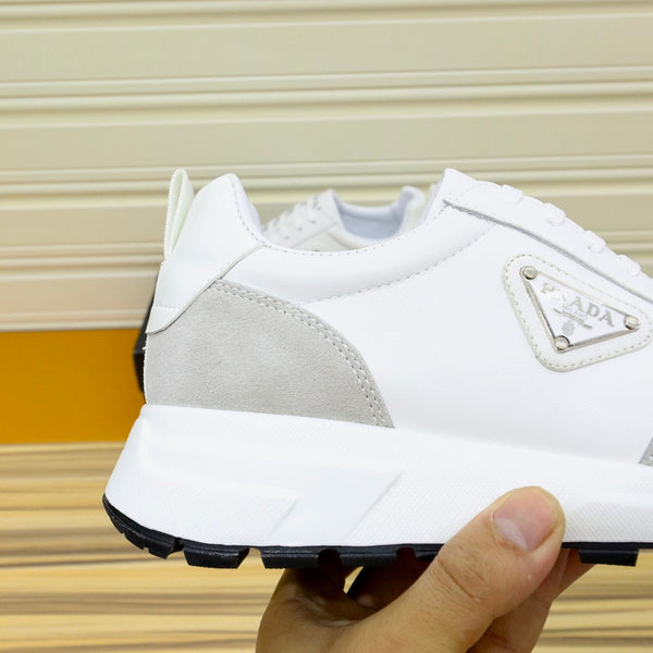 PRA SNEAKER IN WHITE CALFSKIN AND GREY SUEDE