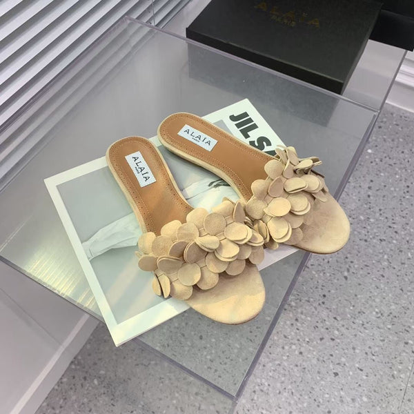 Alaia 25 Flower Slippers Pale Yellow Sheepskin 293158