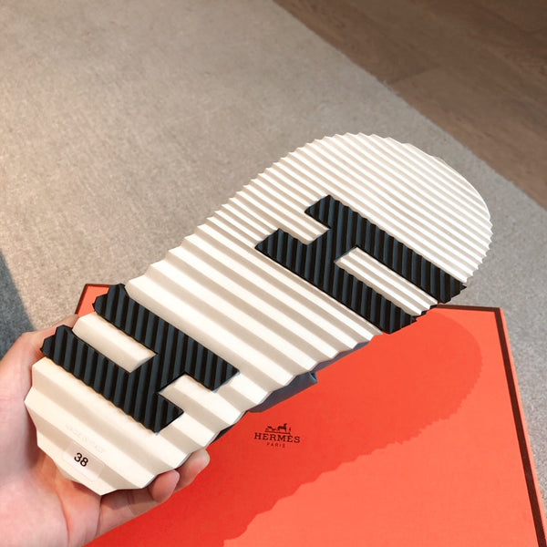 HM ELECTRIC SANDAL COIN FABRIC AND CALFSKIN