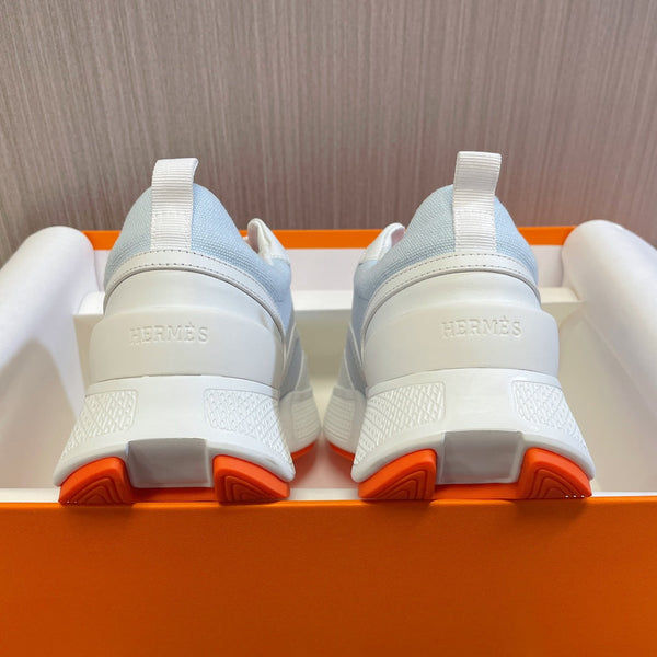 Sneaker HM Giga 50 in tela blu pacifica, pelle di capra bianca e arancione