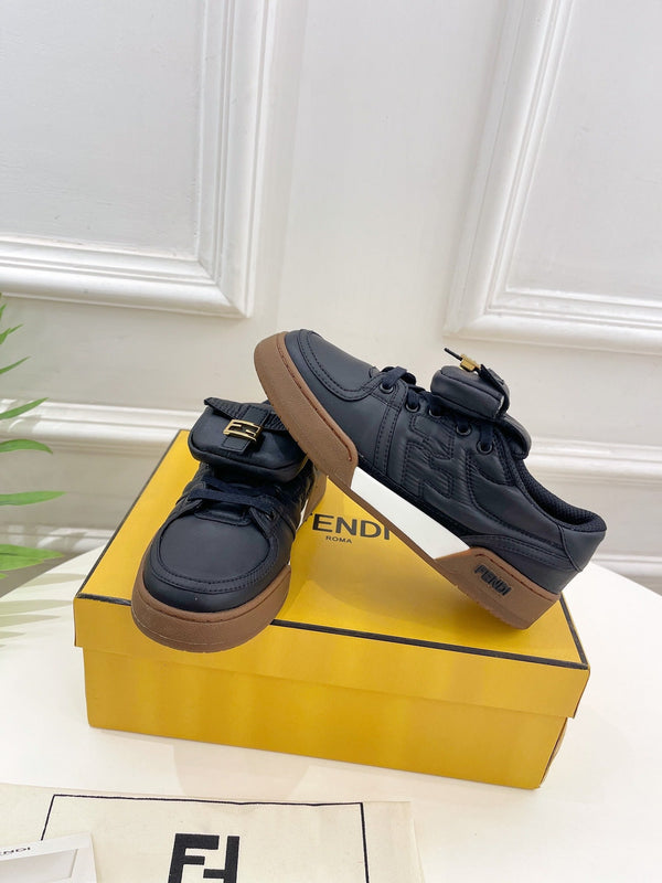 FENDI TRAINER SNEAKER IN BLACK LAMBSKIN
