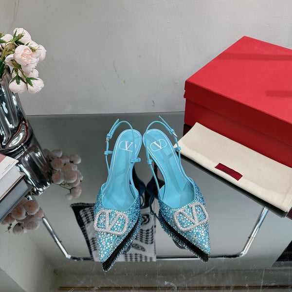 Vlogo Signature Slingback 70 in pelle di vitello blu cielo con cristalli