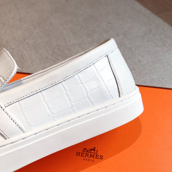 HM GAME SLIP-ON CROCODILE MOTIF SNEAKER WHITE CALFSKIN