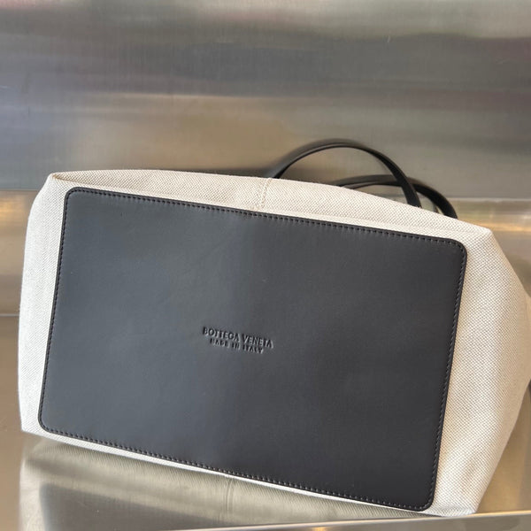 FLIP FLAP 30 IN TELA BIANCA E PELLE NERA