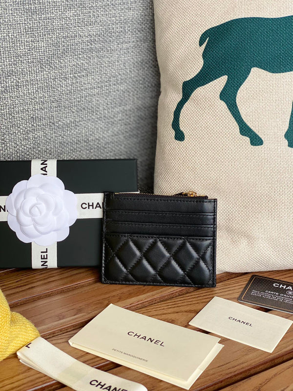 CC A84105 Coin Case Black Gold Metal Lamskin 240723