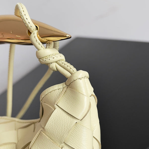 SARDINE 20 CON CATENA IN PELLE DI AGNELLO GIALLA PANNA