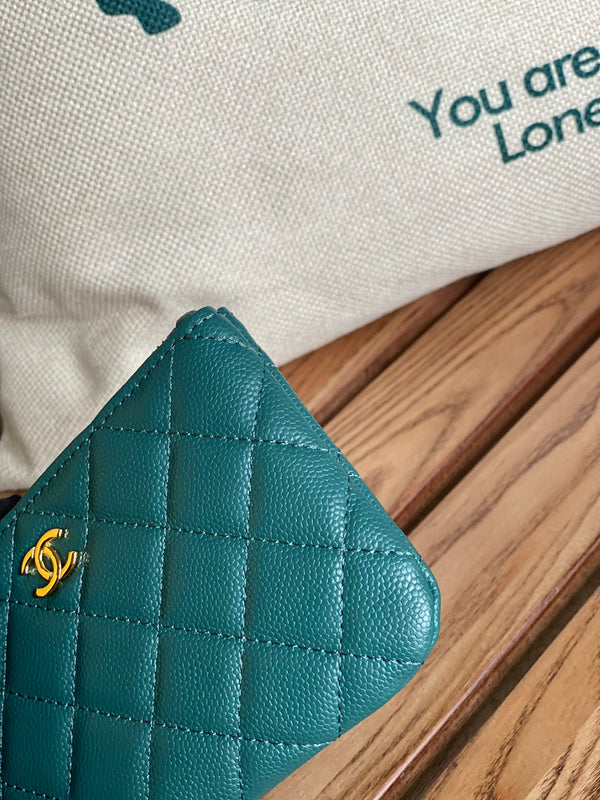 cc zipped wallet 14cm dark green caviar gold hardware