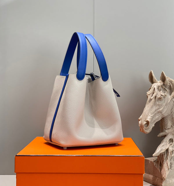 HM PICOTIN LOCK 22 WHITE AND COBALT TOGO LEATHER