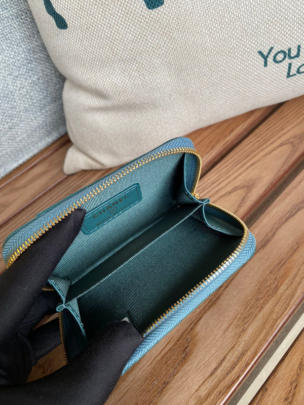 CC 22A Zippy Coin Purse Green Caviar GHW 223916