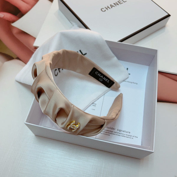 WHITE CREAM FABRIC HAIRBAND 925660