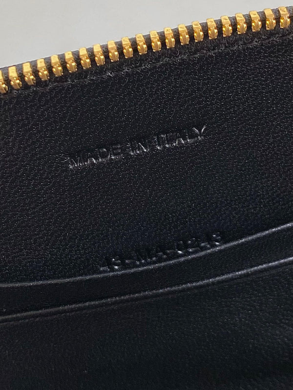 SIGNATURE 18 OVAL BAG IN BLACK CALFSKIN