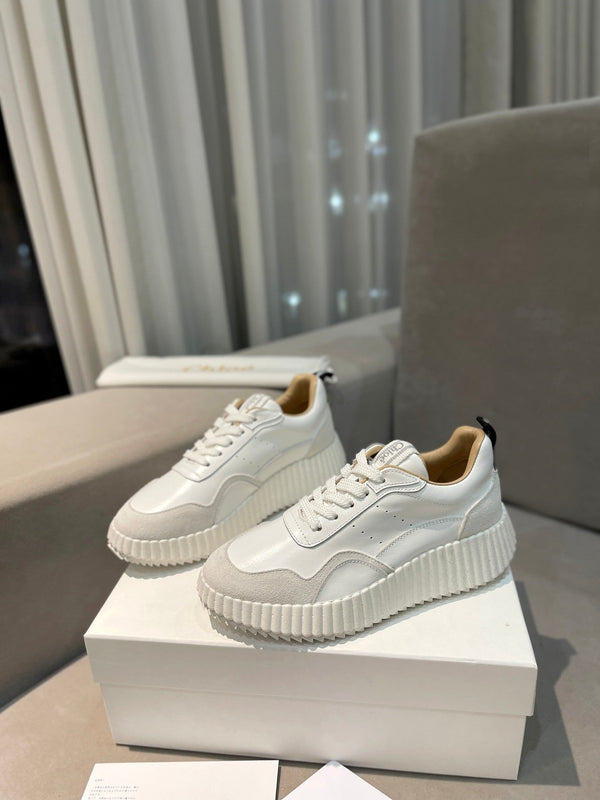 CHLOÉ NAMA SNEAKER IN WHITE LAMBSKIN AND DOVE GREY SUEDE