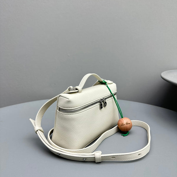 Borsa in pelle di mucca bianca Extra Pocket L19