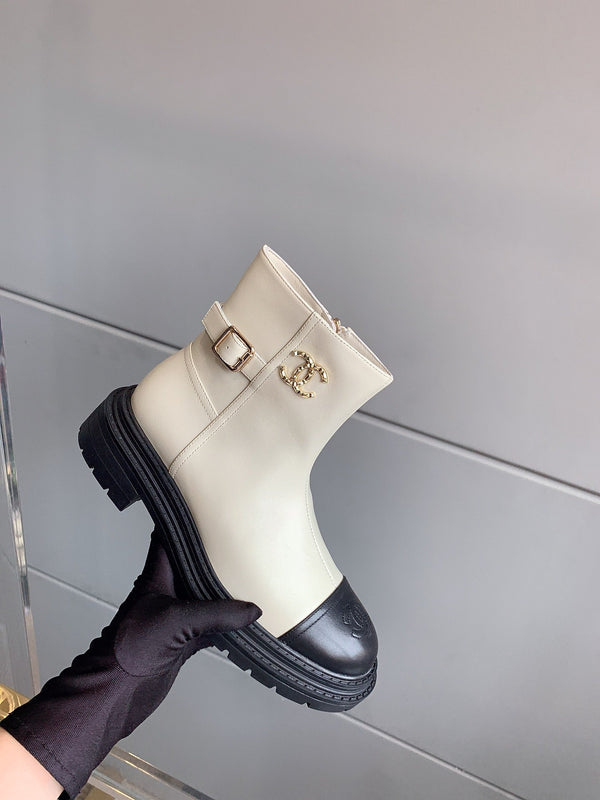 CC Cap Toe Ankle Boots Black White Cowhide 464572