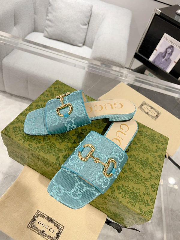 SANDALO GG CHUNKY SLIDE IN PELLE DI VITELLO BLU CIELO