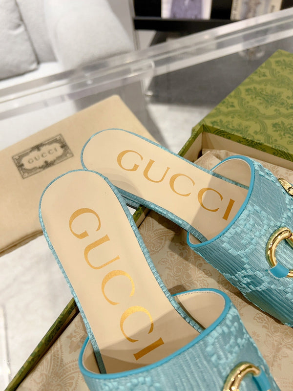 SANDALO GG CHUNKY SLIDE IN PELLE DI VITELLO BLU CIELO