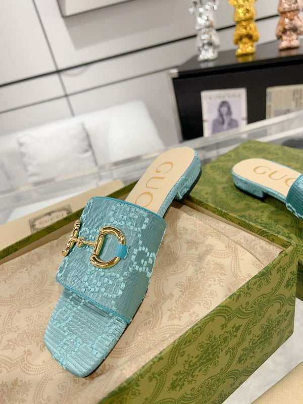 SANDALO GG CHUNKY SLIDE IN PELLE DI VITELLO BLU CIELO