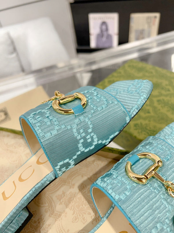 SANDALO GG CHUNKY SLIDE IN PELLE DI VITELLO BLU CIELO