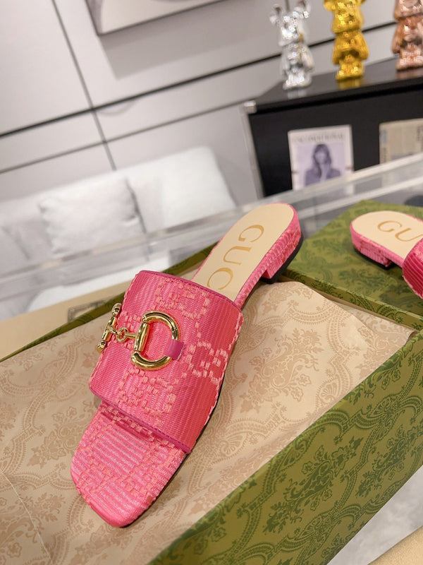 SANDALO GG CHUNKY SLIDE IN PELLE DI VITELLO ROSA BRILLANTE