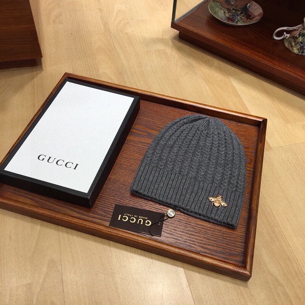 SET SCIARPA E CAPPELLO IN LANA GRIGIO SQUALO 945023 