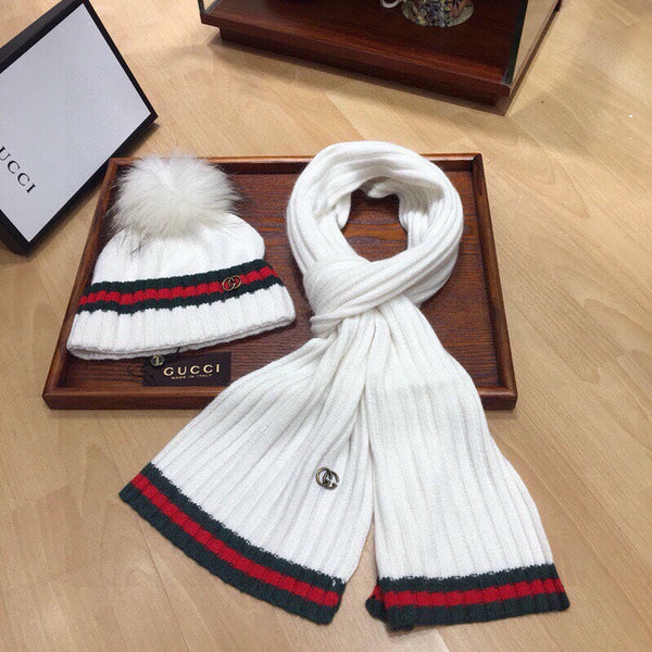SET SCIARPA E CAPPELLO IN LANA E CASHMERE BIANCHI 945028 