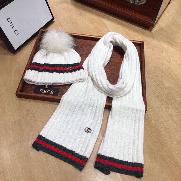 SET SCIARPA E CAPPELLO IN LANA E CASHMERE BIANCHI 945028 
