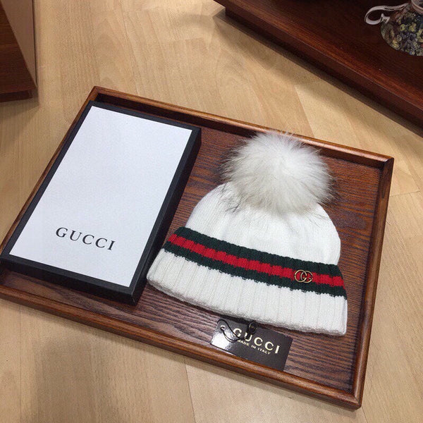 SET SCIARPA E CAPPELLO IN LANA E CASHMERE BIANCHI 945028 