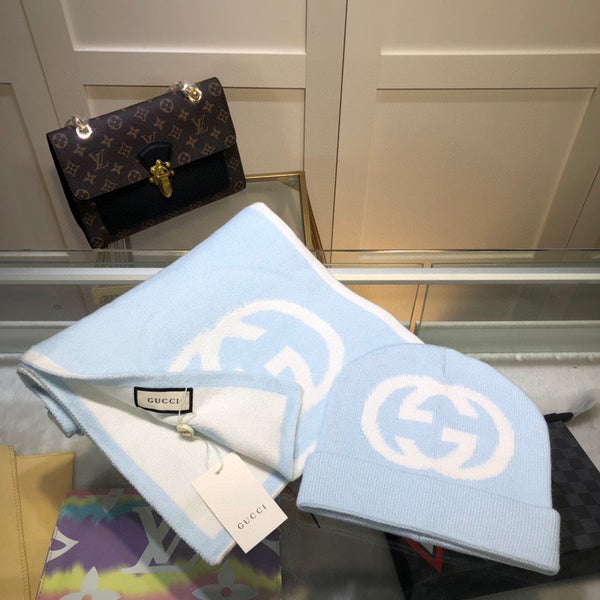 SET CAPPELLO E SCIARPA IN CASHMERE BIANCO MIX AZZURRO 946330