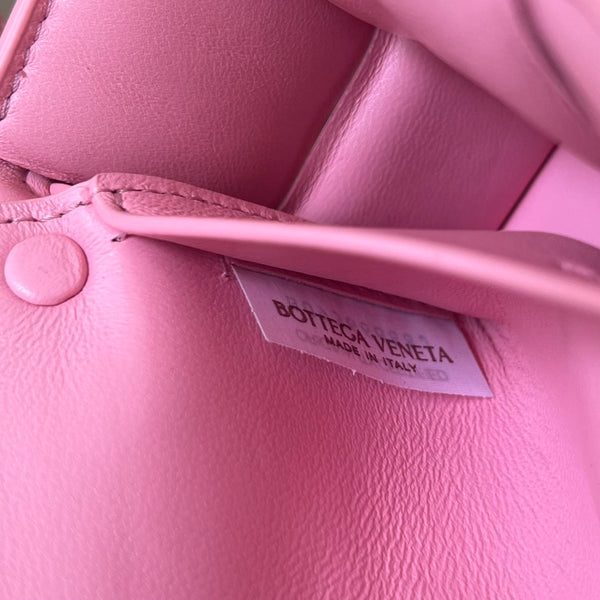 MINI CASSETTA 18 IN PELLE D'AGNELLO ROSA CHIARO