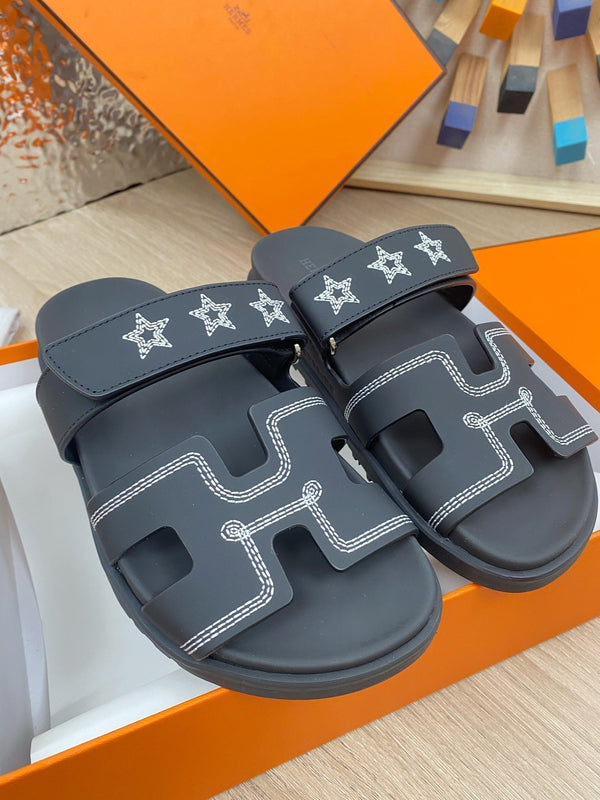 chypre sandal black calfskin white thread embroidered