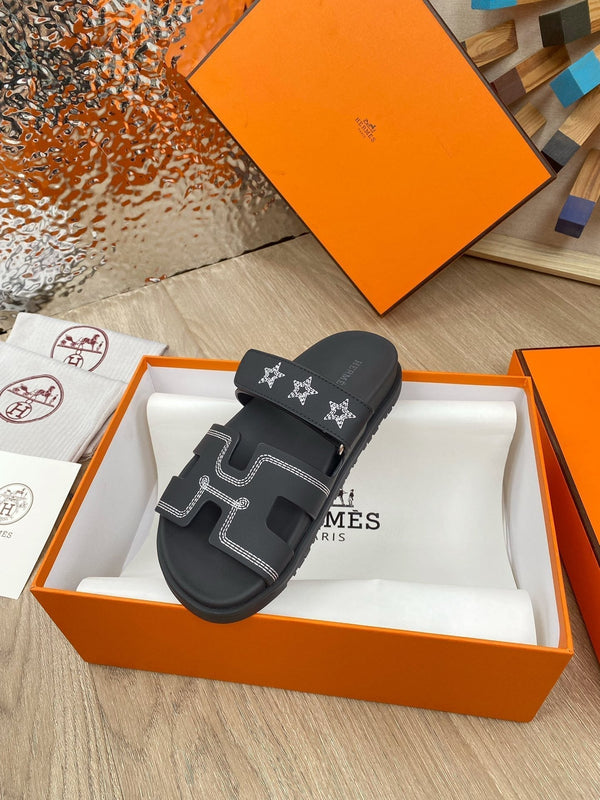 chypre sandal black calfskin white thread embroidered