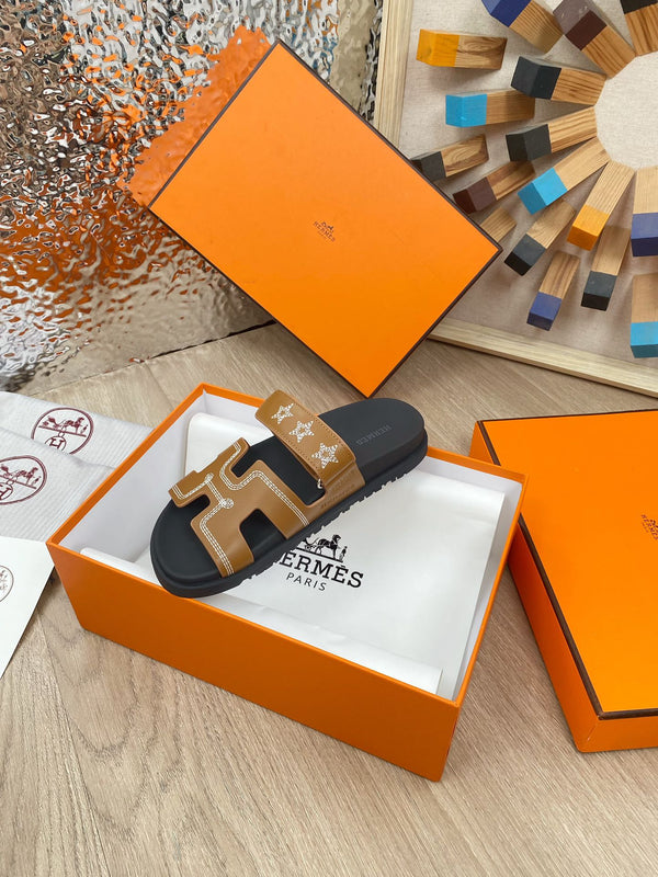 chypre sandal brown black calfskin white thread embroidered