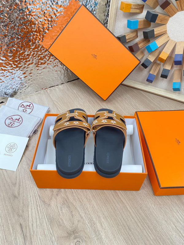 chypre sandal brown black calfskin white thread embroidered