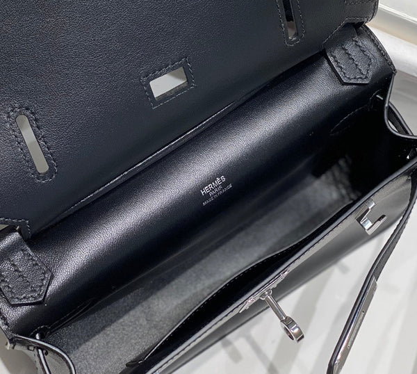 HM JYPSIÈRE MINI 23 BLACK CALFSKIN SILVER HARDWARE