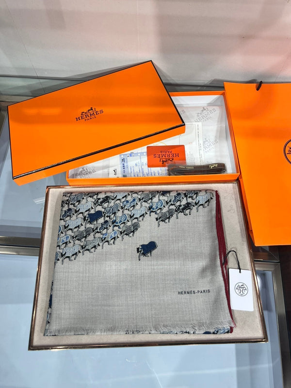 Hermes velvet scarf 185 CM Rice Gray Cotton Fabric